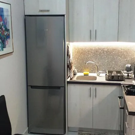 Apartment Port *
